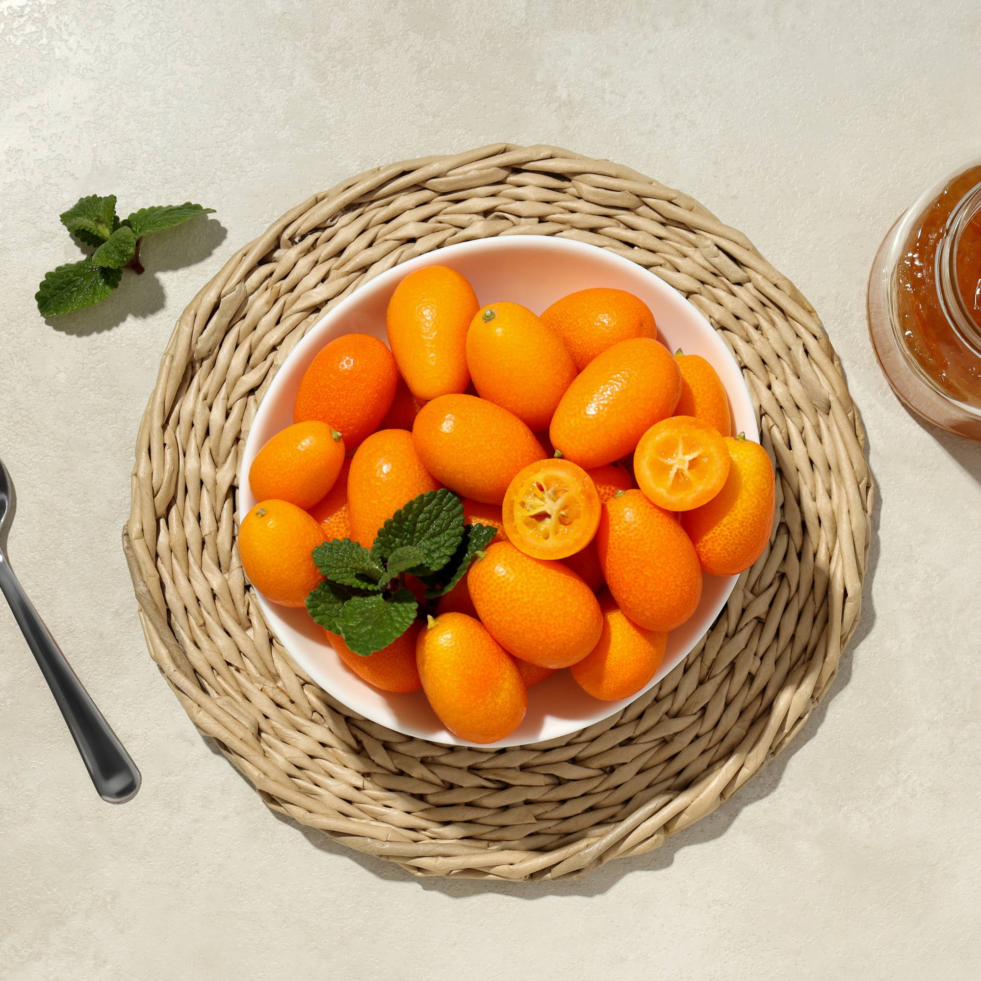 L'Arancia e il Kumquat: Delizie Siciliane che Celebrano la Genuinità