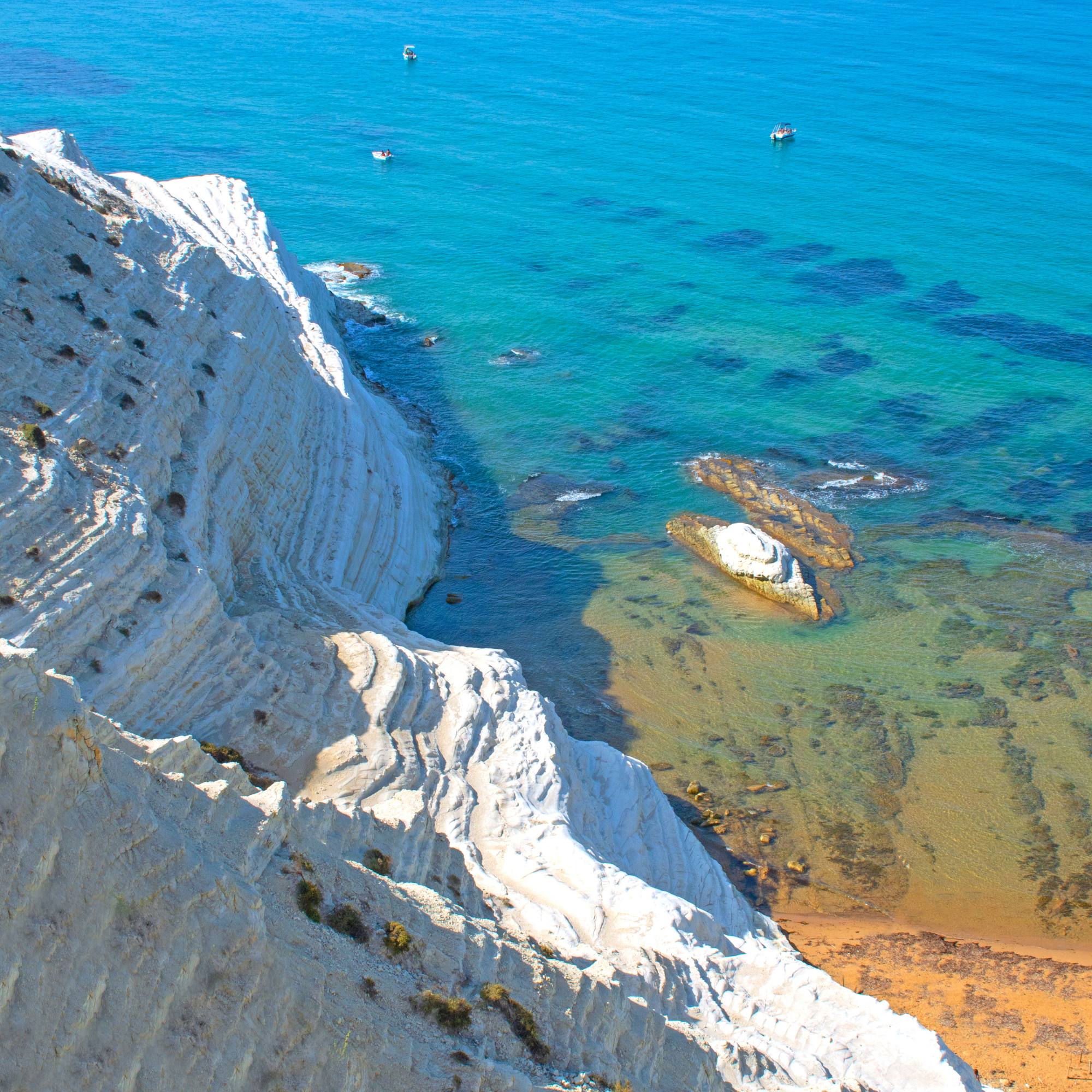 Sicilia da Sogno: I Tesori Nascosti tra Borghi, Spiagge e Tradizioni