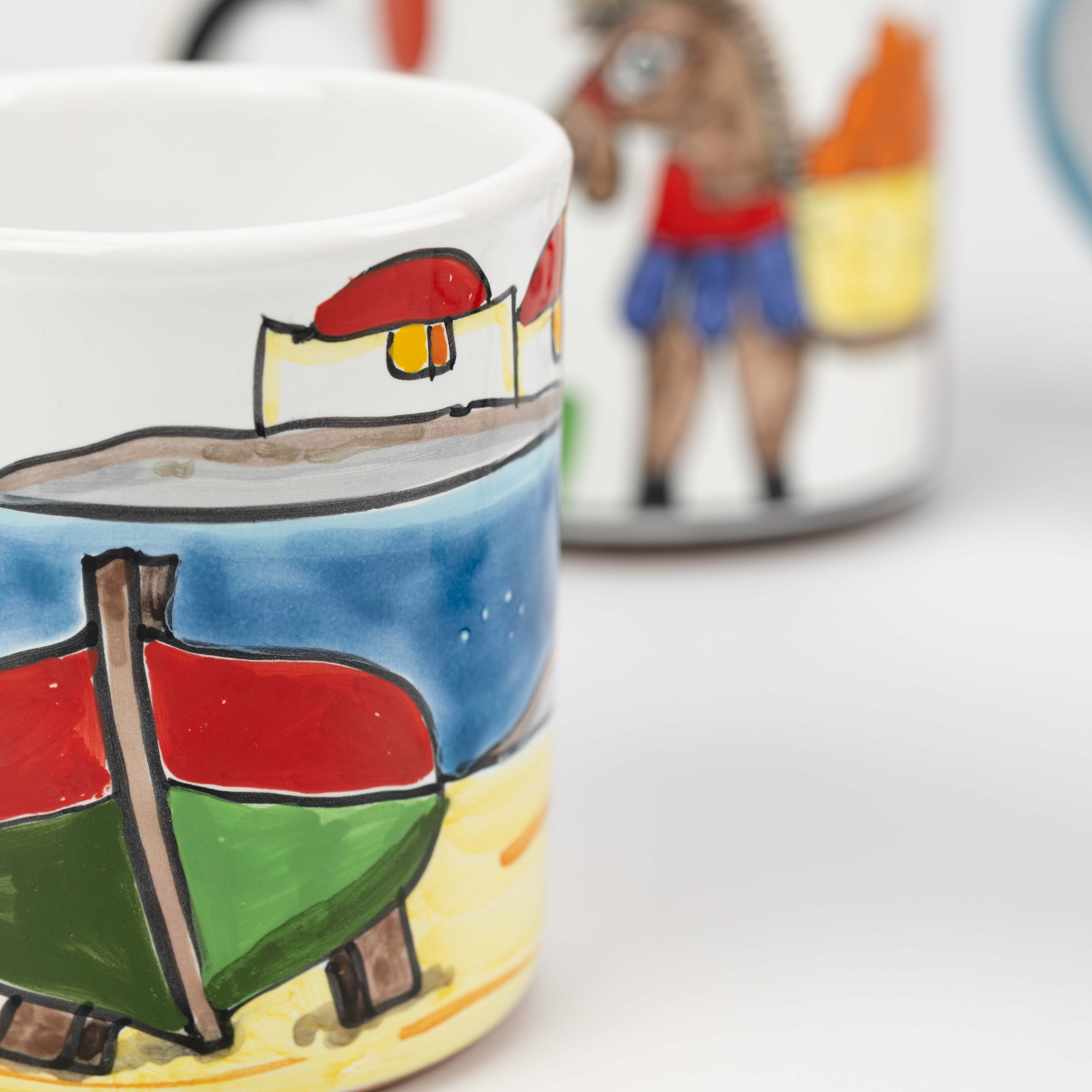 Elaborate Dammusi cup