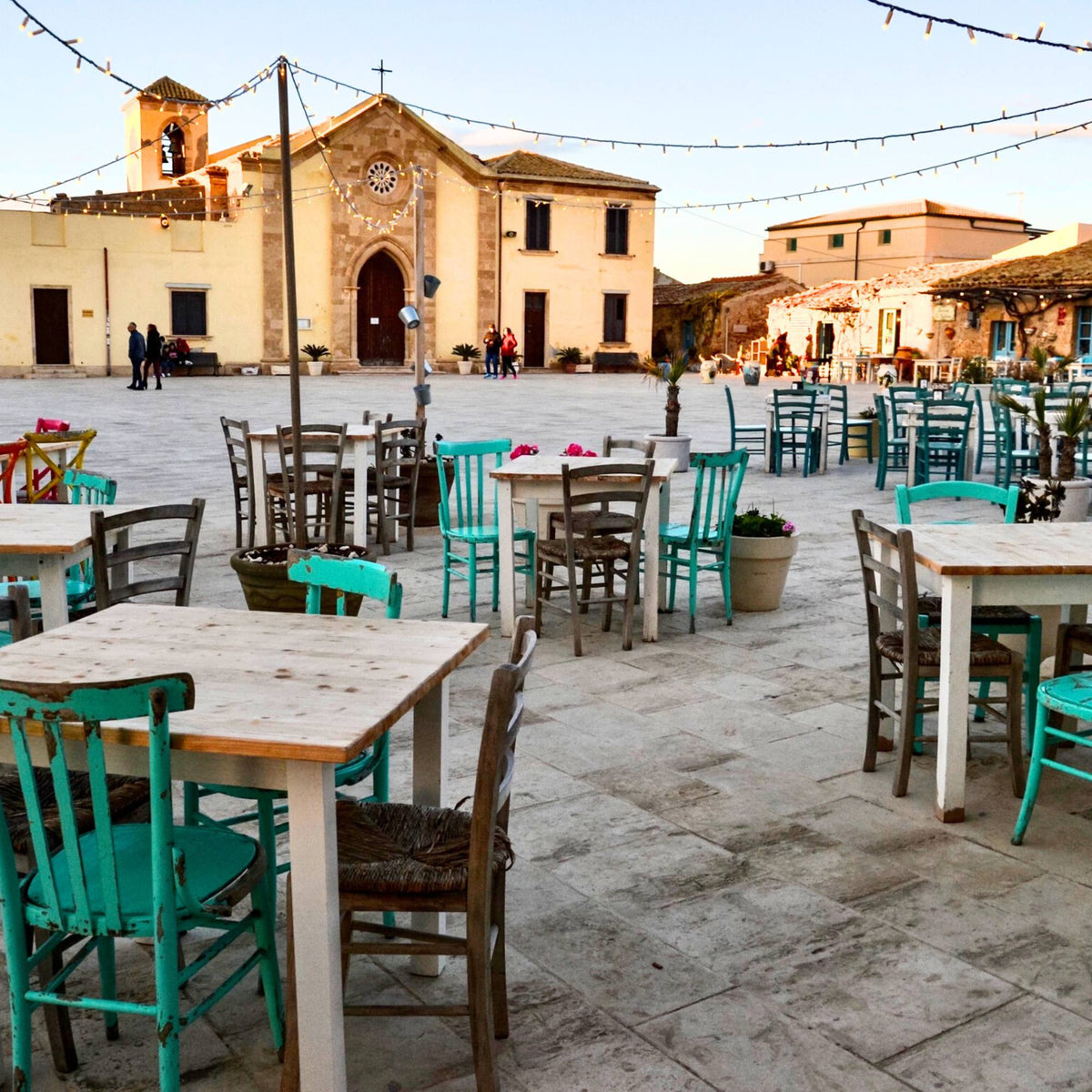 Marzamemi: Un Gioiello di Pescatori nella Sicilia Meridionale - Sua Maestà Sicilia