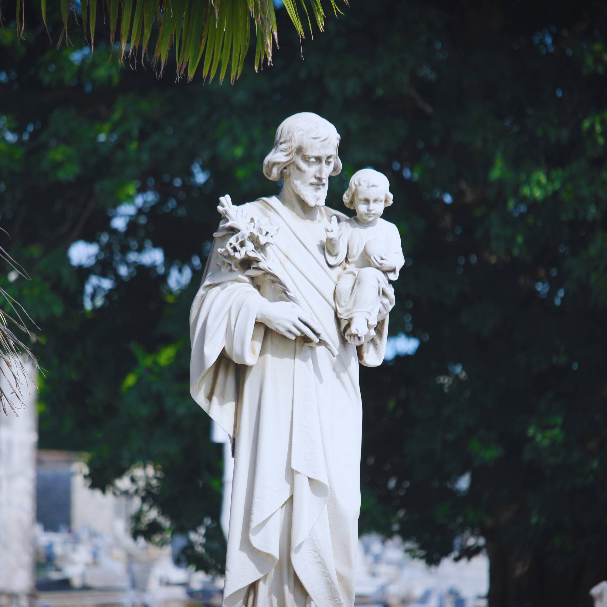 La Festa di San Giuseppe: Tradizioni e Usanze Uniche in Sicilia