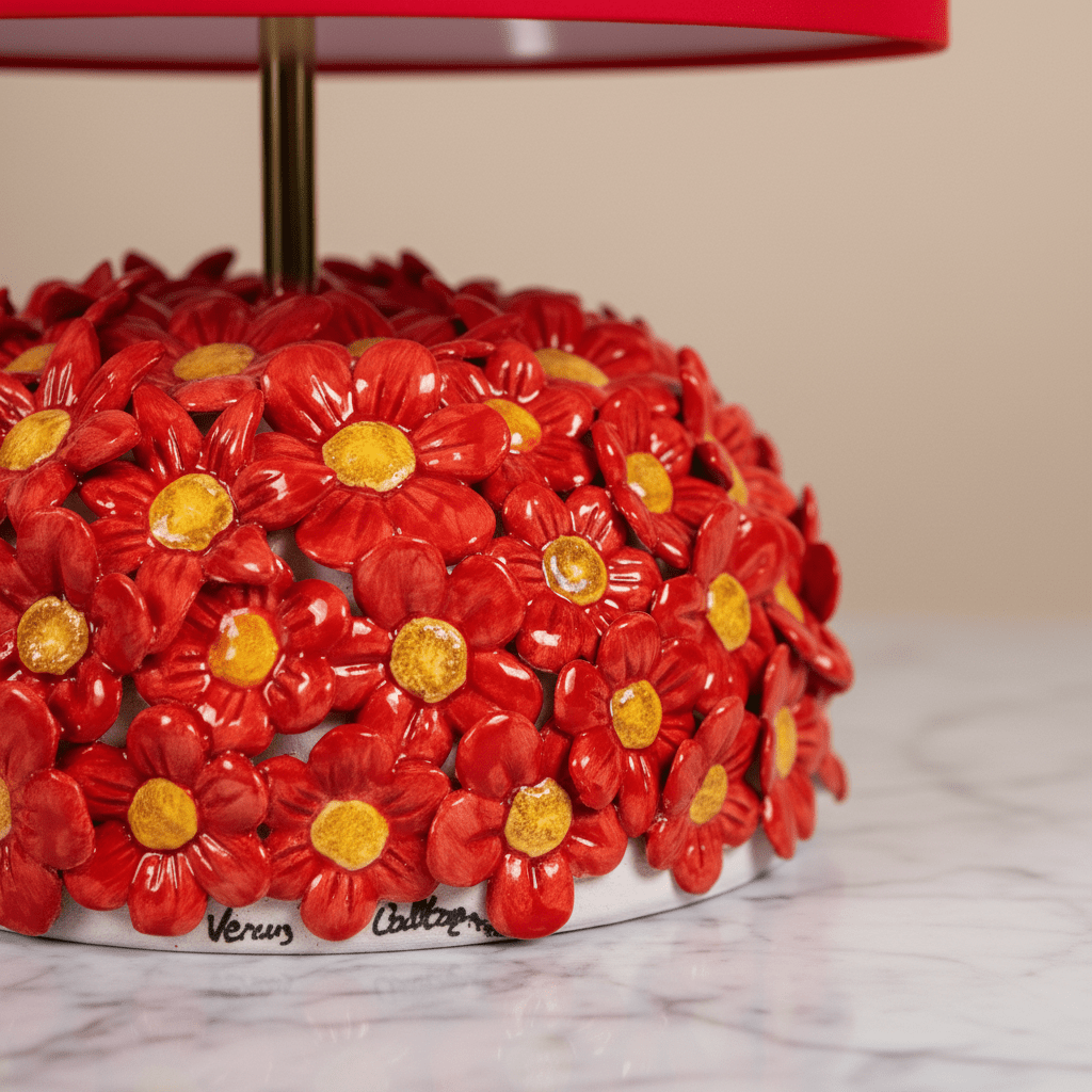 Lume margherite rosse medium - Sua Maestà Sicilia