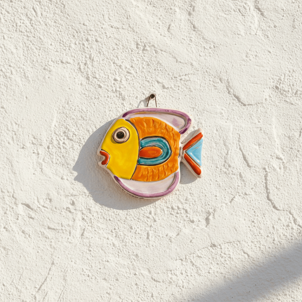 Pesce in bassorilievo - Sua Maestà Sicilia