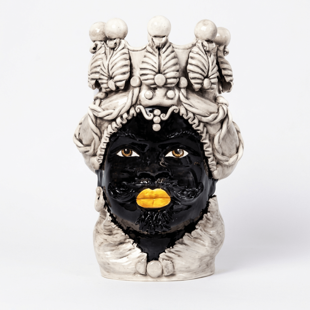 Tête de Déméter Moor en blanc antique